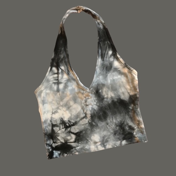 Brandy Melville Tops - Brandy Melville Halter Top